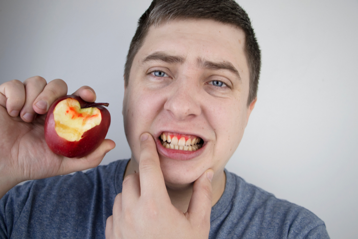 What Are The Most Common Symptoms of Gum Disease? | Dental Remedies